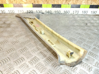 Обшивка стойки правая Audi A6 c6 C6