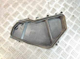Крышка блока предохранителей Audi Q7  2005 2015
