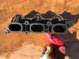 Коллектор впускной Audi A6 c6 C6