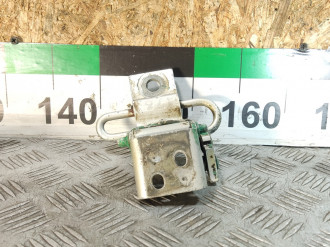 Петля двери задней правой нижняя Audi 80/90 1986 1991