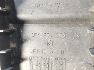 Корпус блока предохранителей Audi A6 c6 C6 2004-20