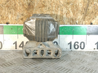 Опора двигателя левая Audi A3 1996-2003
