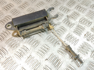 Ручка двери передней правой Audi 80/90 B3 1986-19