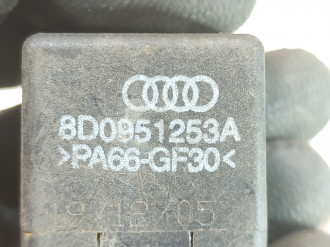 Реле Audi A6 c6 C6 2004-20
