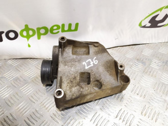 Кронштейн компрессора кондиционера Bmw X3 e83 2004-2010