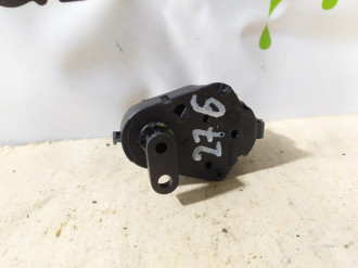 Моторчик заслонки отопителя Bmw X3 e83 2004-2010