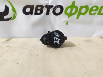 Моторчик заслонки отопителя Bmw X3 e83 2004-2010