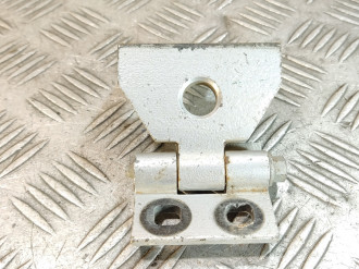 Петля двери передней правой нижняя Bmw X3 e83 2004-2010