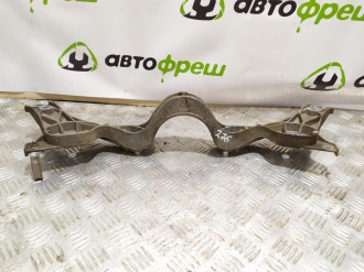 Кронштейн кпп Bmw X3 e83 2004-2010