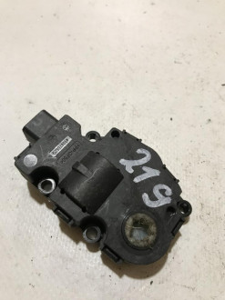 Моторчик заслонки отопителя Bmw X6 e71 2008-2014