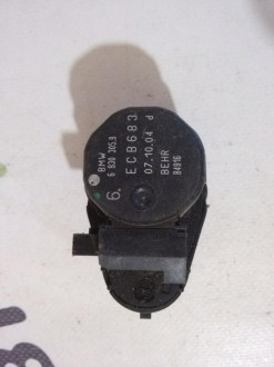 Моторчик заслонки отопителя Bmw 5 e60 2003-2009