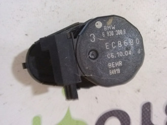 Моторчик заслонки отопителя Bmw 5 e60 2003-2009