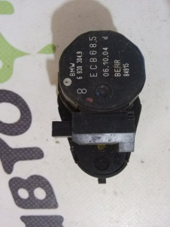 Моторчик заслонки отопителя Bmw 5 e60 2003-2009