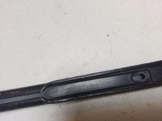 Поводок стеклоочистителя передний правый Bmw X5 e70 2007-2013