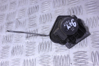 Моторчик заслонки отопителя Bmw X3 e83 2004-2010