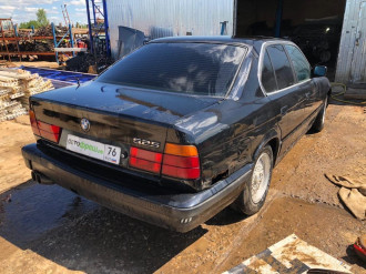 В разборе Bmw 5 e34 1988-1995