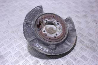 Кулак задний левый Bmw 7 e66 2001-2008