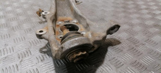 Кулак поворотный передний левый Bmw 7 f01 2008-2015