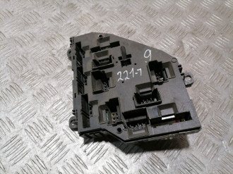 Блок предохранителей моторный Bmw 7 f01 2008-2015