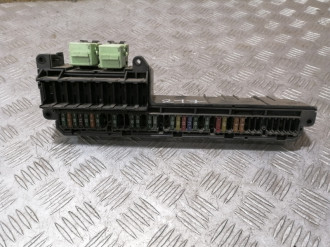 Блок предохранителей салонный Bmw 5 e60 2003-2009