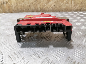 Блок предохранителей моторный Bmw 7 f01 2008-2015