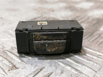 Кнопка обогрева сидений Bmw 7 f01 2008-2015