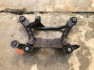 Балка задняя Bmw X3 e83 2004-2010