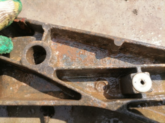 Кронштейн кпп Bmw 7 f01 2008-2015