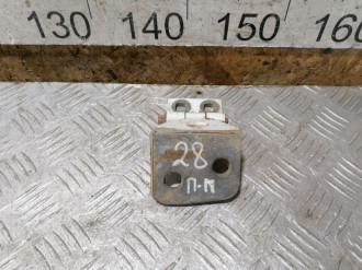 Петля двери передней правой верхняя Bmw X3 e83 2004-2010