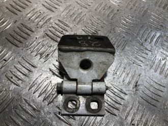 Петля двери задней правой верхняя Bmw X3 e83 2004-2010