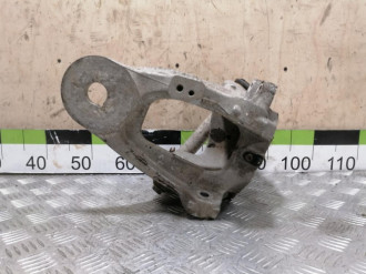 Кулак задний левый Bmw X6 e71 2008-2014