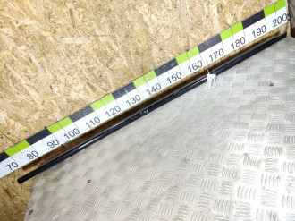 Уплотнитель стекла двери пер. правый Bmw 7 f01 2008-2015