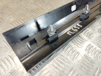 Накладка порога внутренняя передняя правая Bmw 6 f06 2011-2017