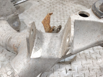 Балка задняя Bmw 7 e66 2001-2008