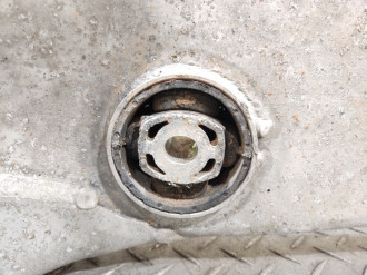 Балка задняя Bmw 7 e66 2001-2008