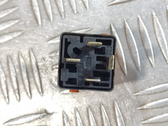 Реле Bmw X3 e83 2004-2010