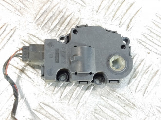 Моторчик заслонки отопителя Bmw X5 e70 2007-2013
