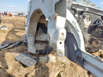 Лонжерон передний правый Bmw X3 e83 2004-2010