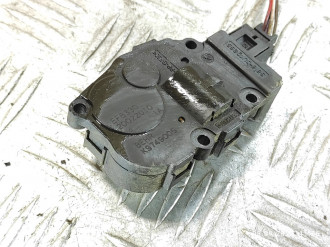 Моторчик заслонки отопителя Bmw 7 f01 2008-2015