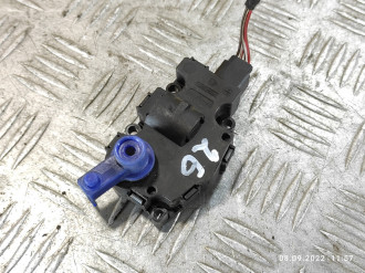 Моторчик заслонки отопителя Bmw 7 f01 2008-2015