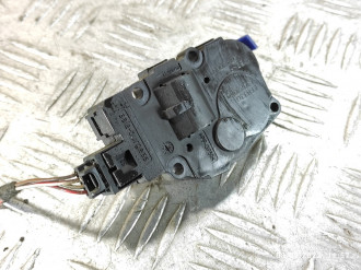 Моторчик заслонки отопителя Bmw 7 f01 2008-2015