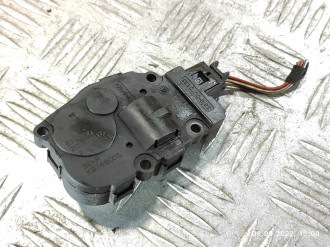 Моторчик заслонки отопителя Bmw 7 f01 2008-2015