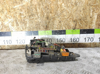 Блок предохранителей салонный Bmw 5 e60 2003-2009