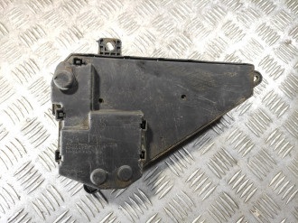 Блок предохранителей салонный Bmw 5 e60 2003-2009