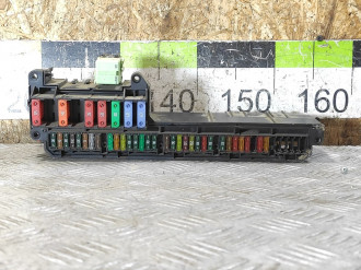 Блок предохранителей салонный Bmw 5 e60 2003-2009