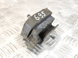 Опора кпп Bmw 5 e60 2003-2009