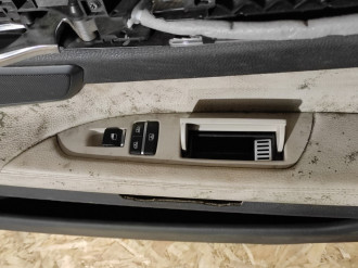 Обшивка двери задней правой Bmw 7 f01 2008-2015