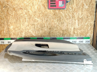 Обшивка двери передней левой Bmw 7 f01 2008-2015