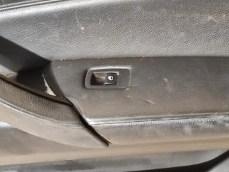 Обшивка двери передней правой Bmw X6 e71 2008-2014