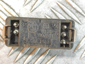 Кнопка аварийной сигнализации Bmw 5 e34 1988-1995